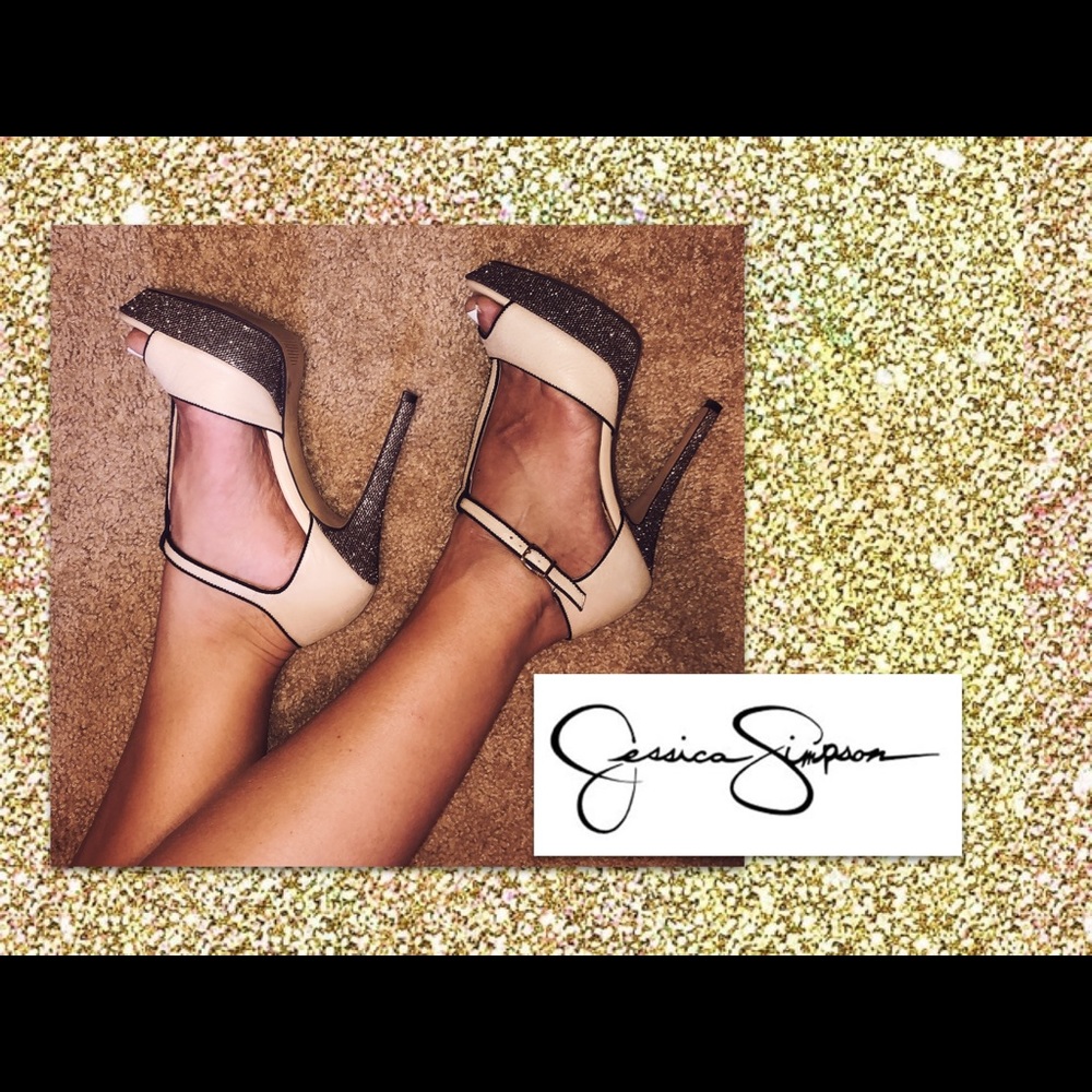 JESSICA SIMPSON🔥Gunmetal And Glitter Heels